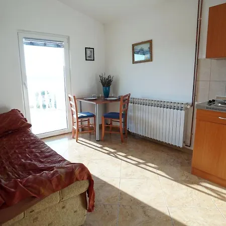 Apartman Kata Gornji Karin
