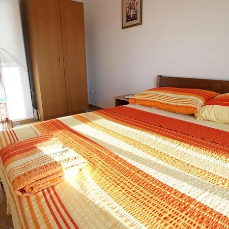 Kata Apartment *