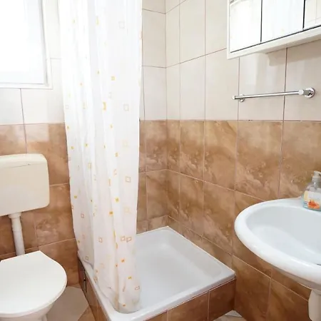 Kata Apartment *