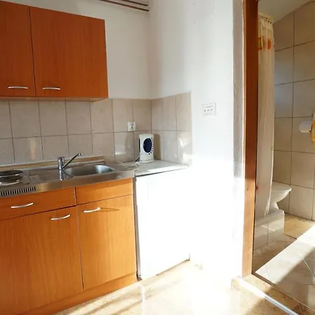 Kata Apartment *